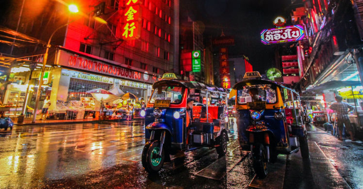 ladyboy bangkok 