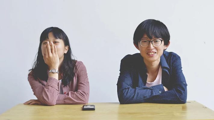 two japaneses people