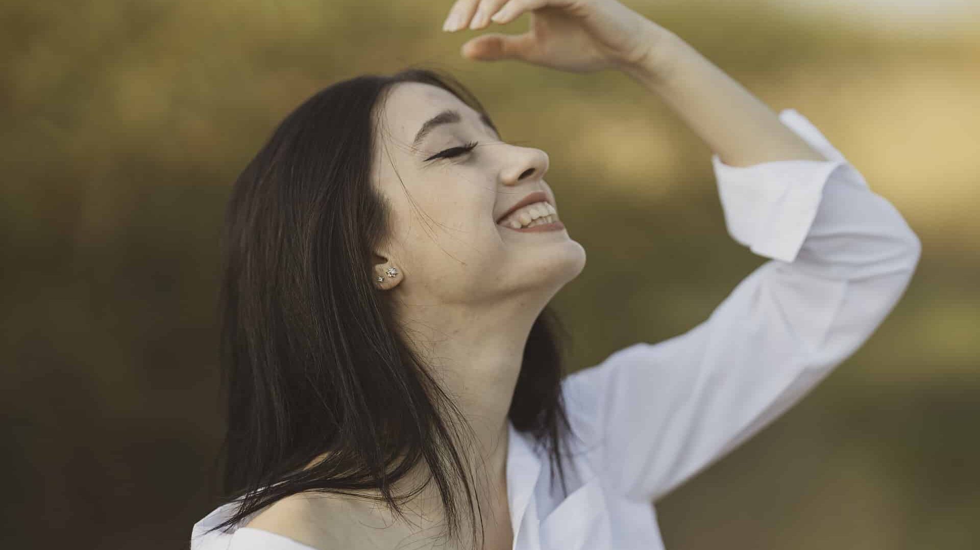 laugh ladyboy